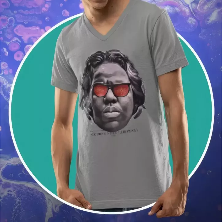 THE NOTORIOUS B.I.G LEBOSWKI t-shirt homme col V 100% coton - 190g/m² THE NOTORIOUS B.I.G LEBOSWKI t-shirt homme col V 100% coton - 190g/m²